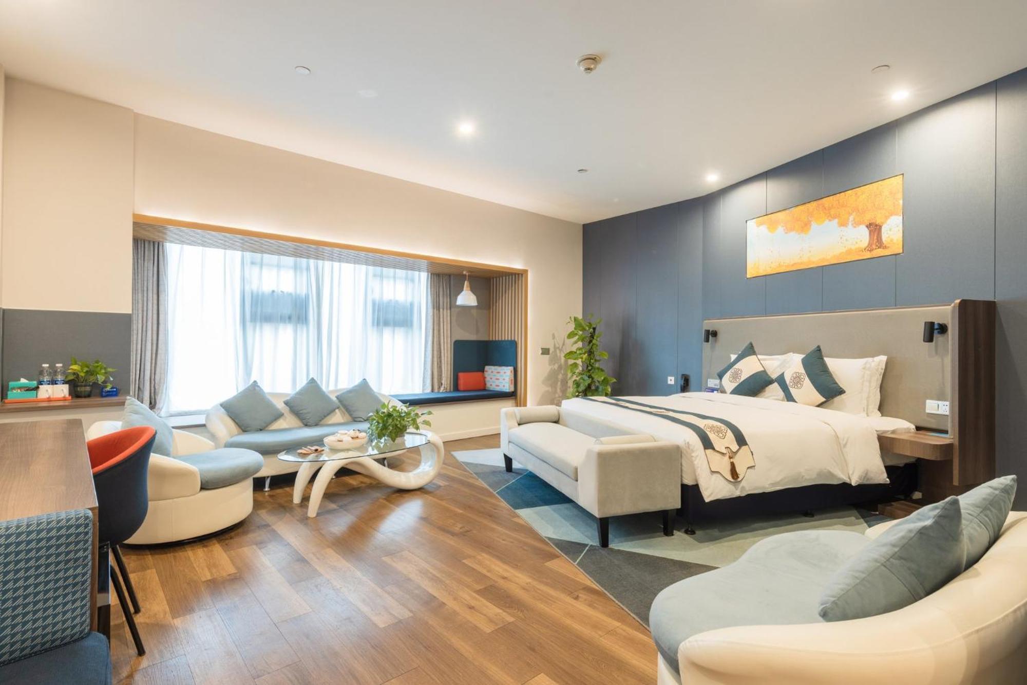 Holiday Inn Express - Wuhan Optical Valley By Ihg Exterior foto